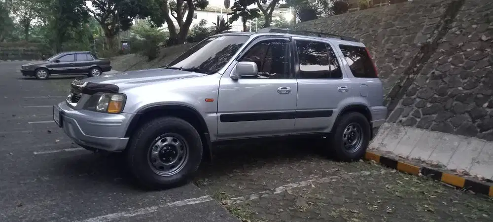 HONDA CRV GEN1 tahun 2001