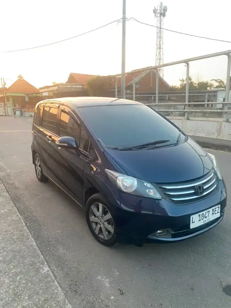 Honda Freed PSD 2012
