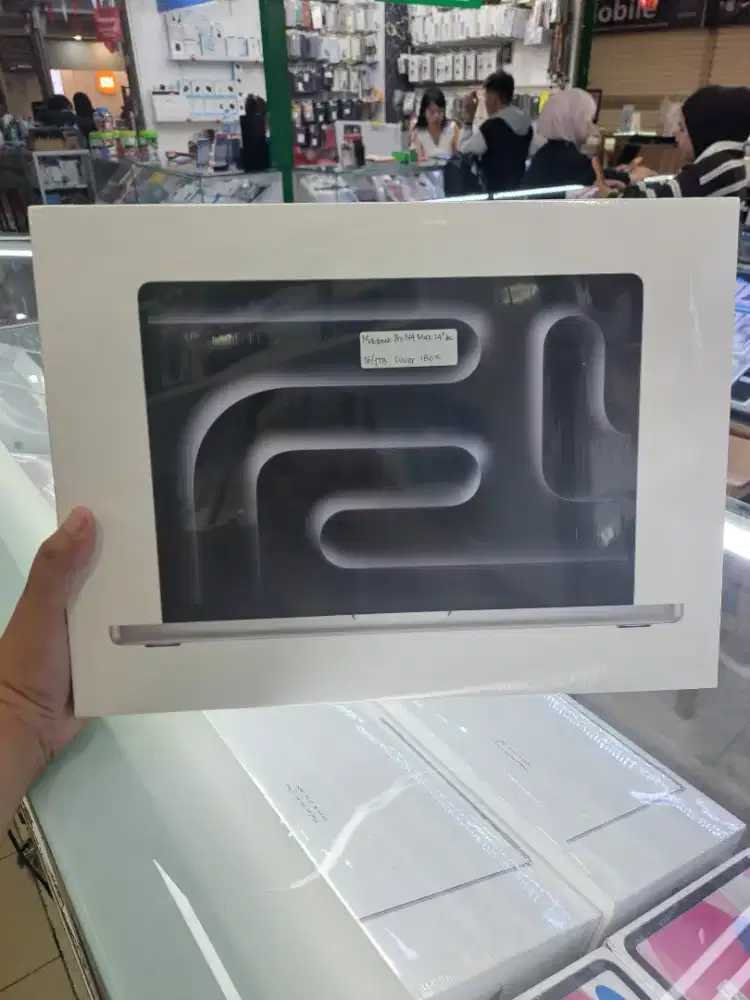 Apple Macbook Pro M4 Max 14 Inch 36/1TB SSD Silver BNIB Garansi IBOX