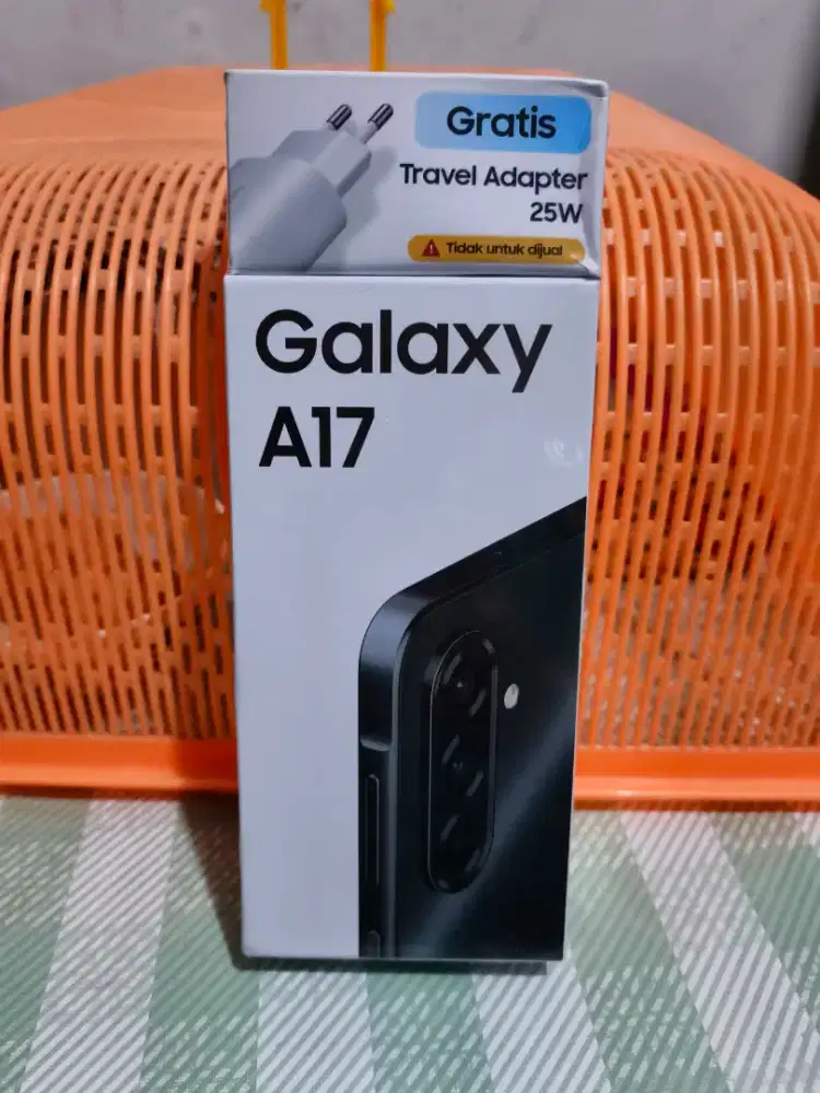 Samsung A17 8/256