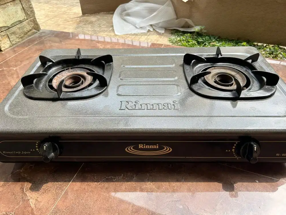 kompor rinnai RI-602 BGX minus burner dan corong perlu di ganti