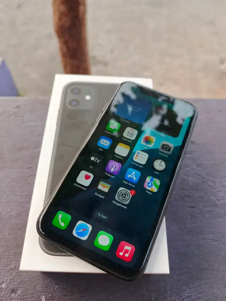 Iphone 11 64gb iboxx fullset