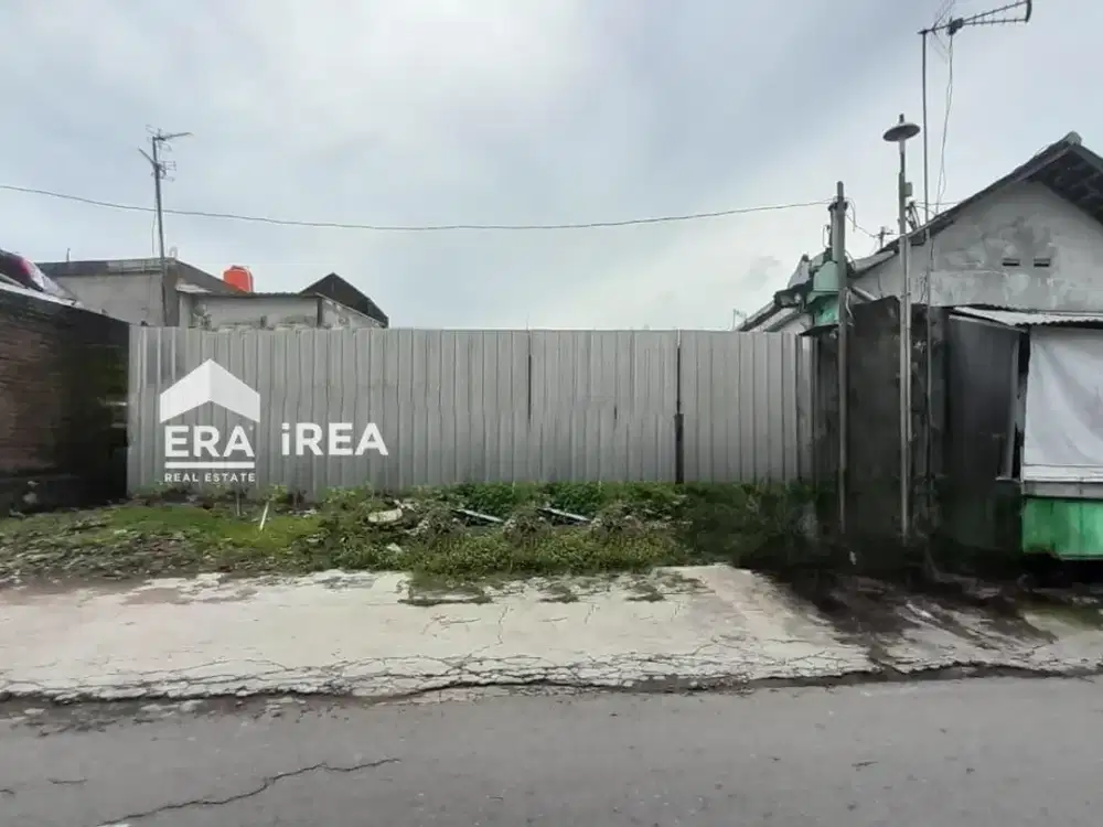 DIJUAL TANAH DI SOLO DEKAT PASAR HARJODAKSINO