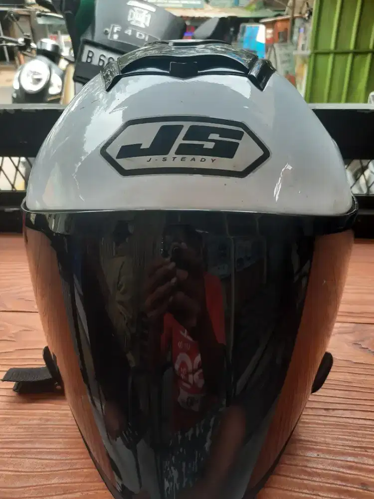 Jual helm JS armor 80% nego
