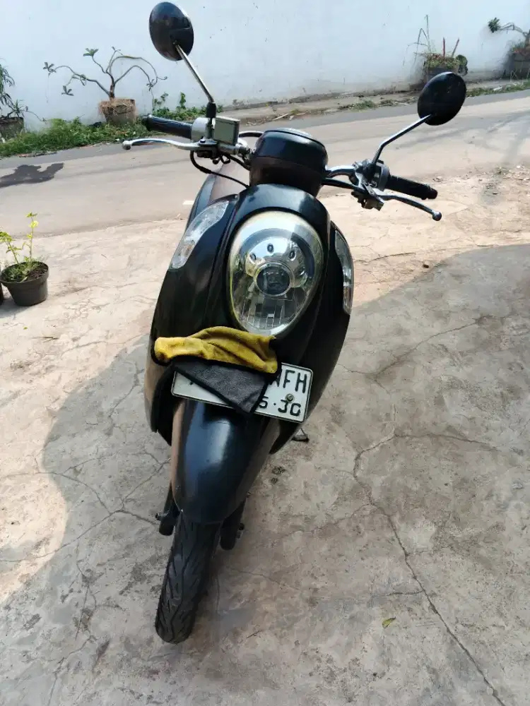 Scoopy FI 2013 Pajak ON
