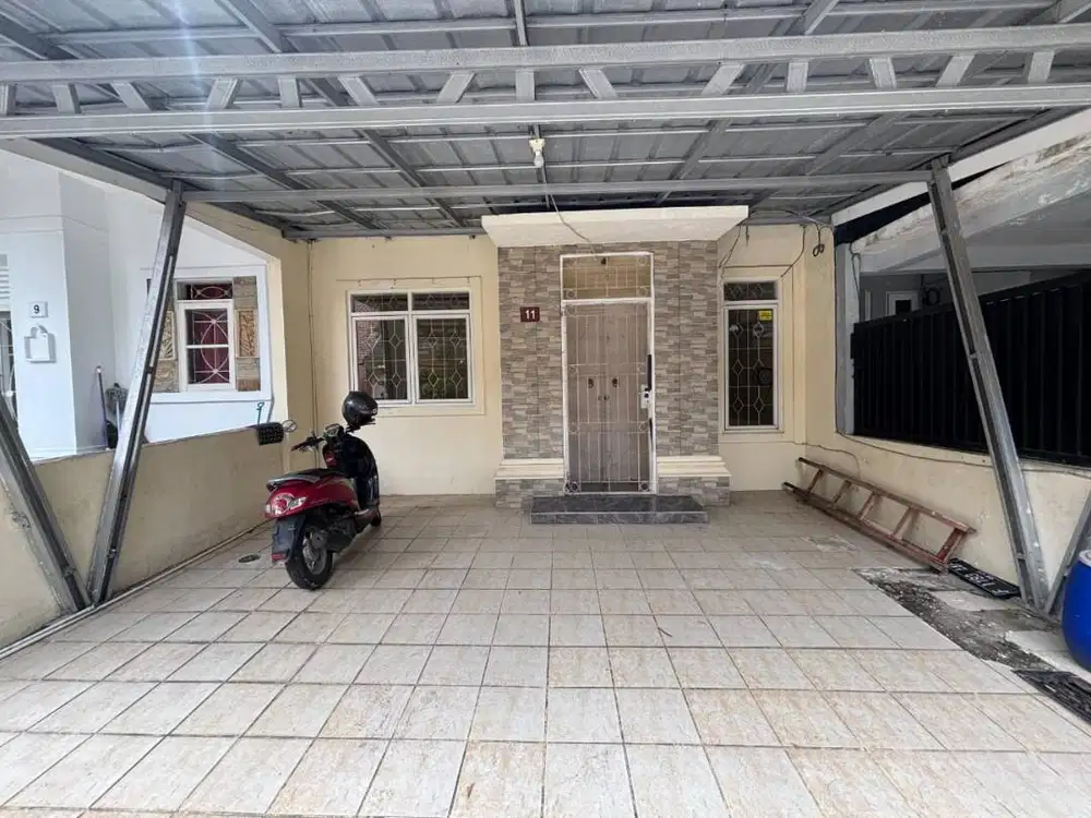 DISEWAKAN RUMAH NYAMAN — SENTUL NIRWANA