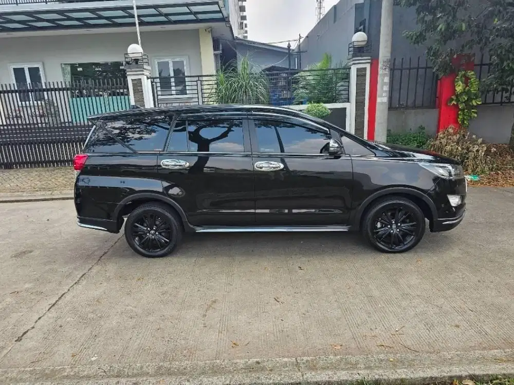 Innova Venturer solar At 2019 KM 67 Rb Istimewa