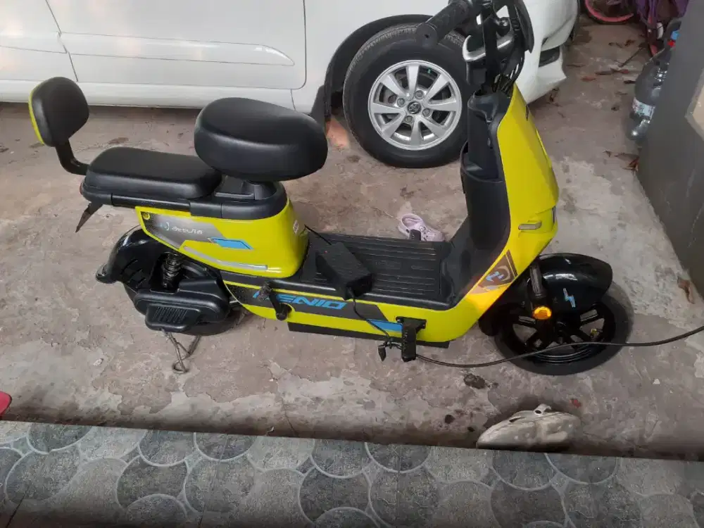 Sepeda listrik msh mulus bisa nego halus