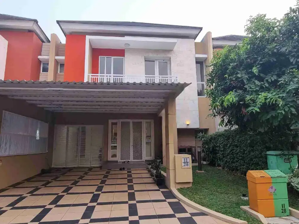 Di Jual Rumah  manis di Sumarecon Bekasi