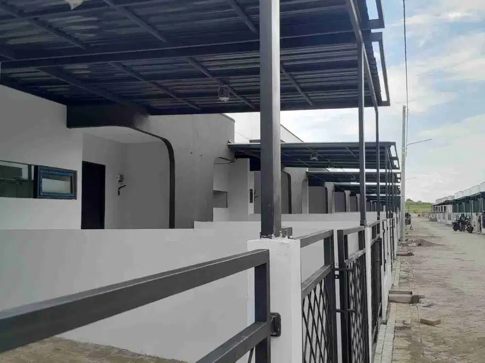 rumah di jual , free perabot , angsuran 2 jt an , kedamean gresik