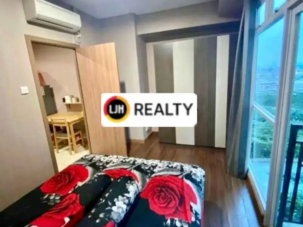 Apartemen Puri Orchard Tower Orange Grove Jakarta Barat View Swimming Pool
