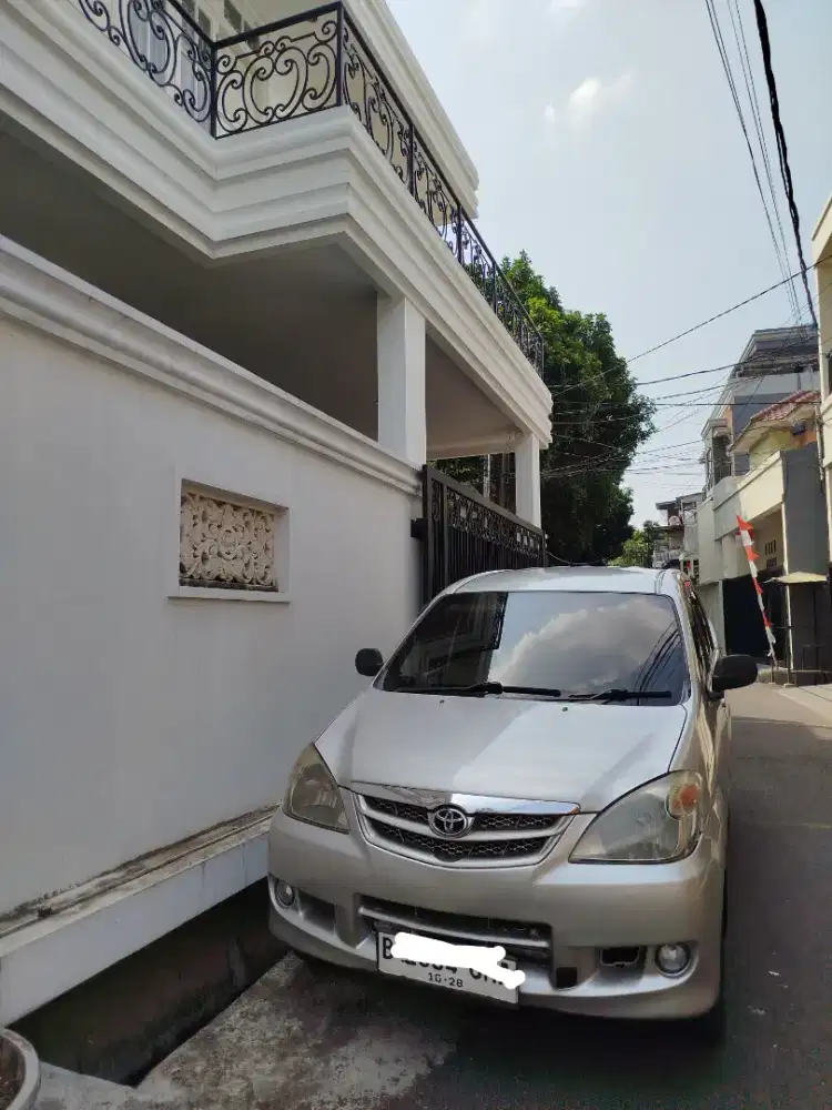 Toyota Avanza matic E