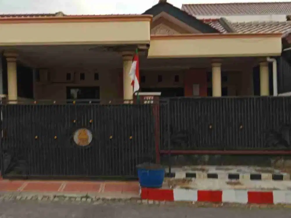 DIJUAL RUMAH SIAP PAKAI DIBAWAH HARGA PASAR
