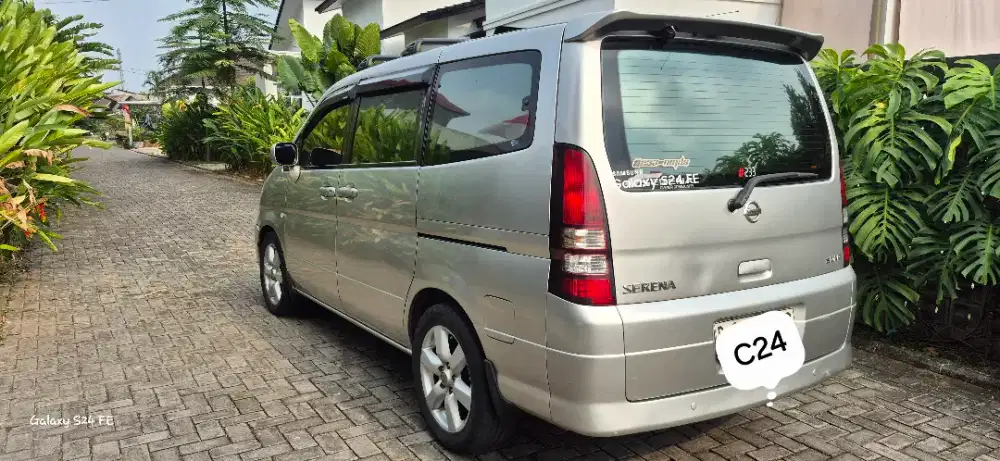 Nissan Serena C24 Silver 2010