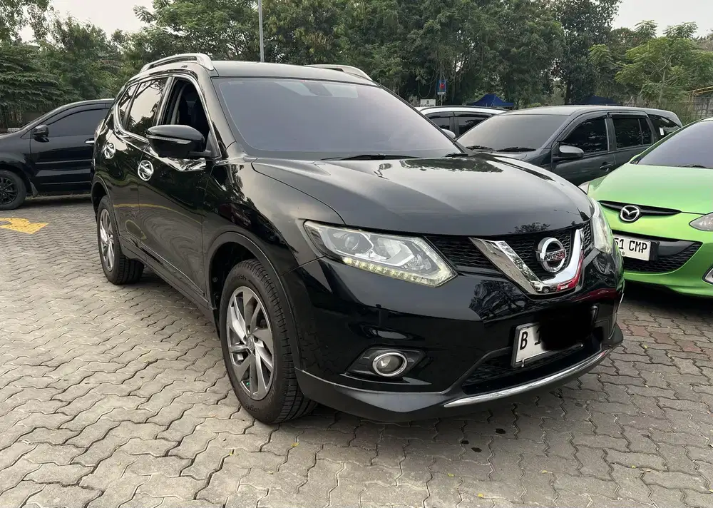 Nissan Xtrail 2.5 CVT 2016 T32 Hitam