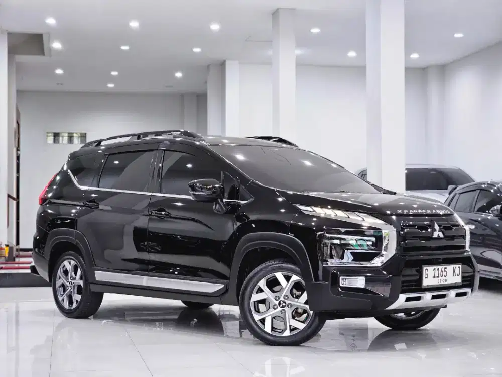 New Xpander Cross Premium Package 2023 At(Matic) Plat G 2024 2022