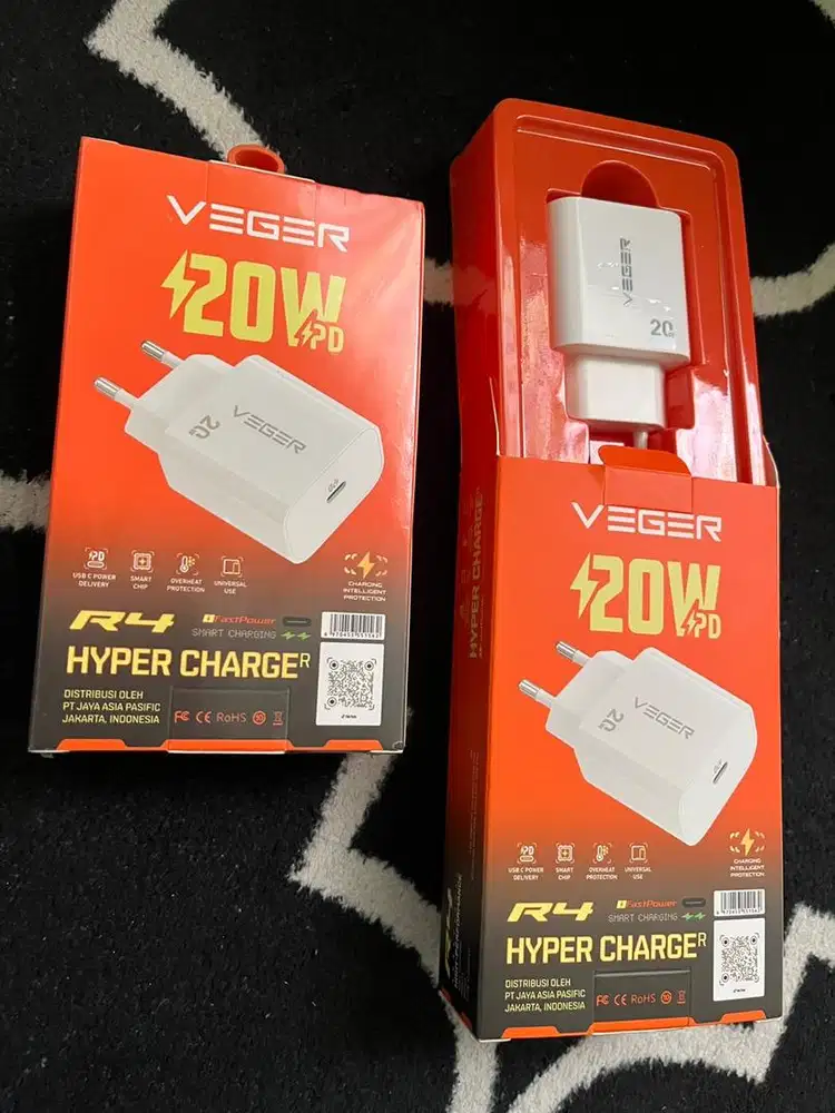Charger Veger R4 20watt