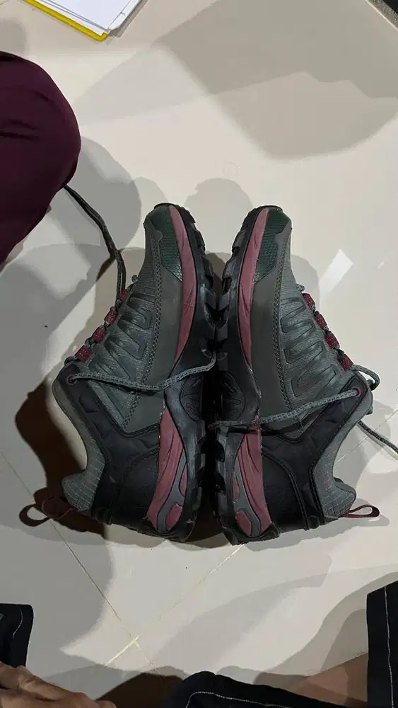 Sepatu Hiking Eiger leopard ukuran 40