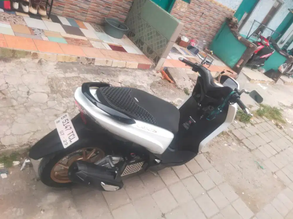 Lexi 125cc semua mulus no.minus