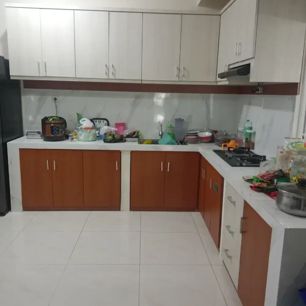 Kitchen set minimalis permeter