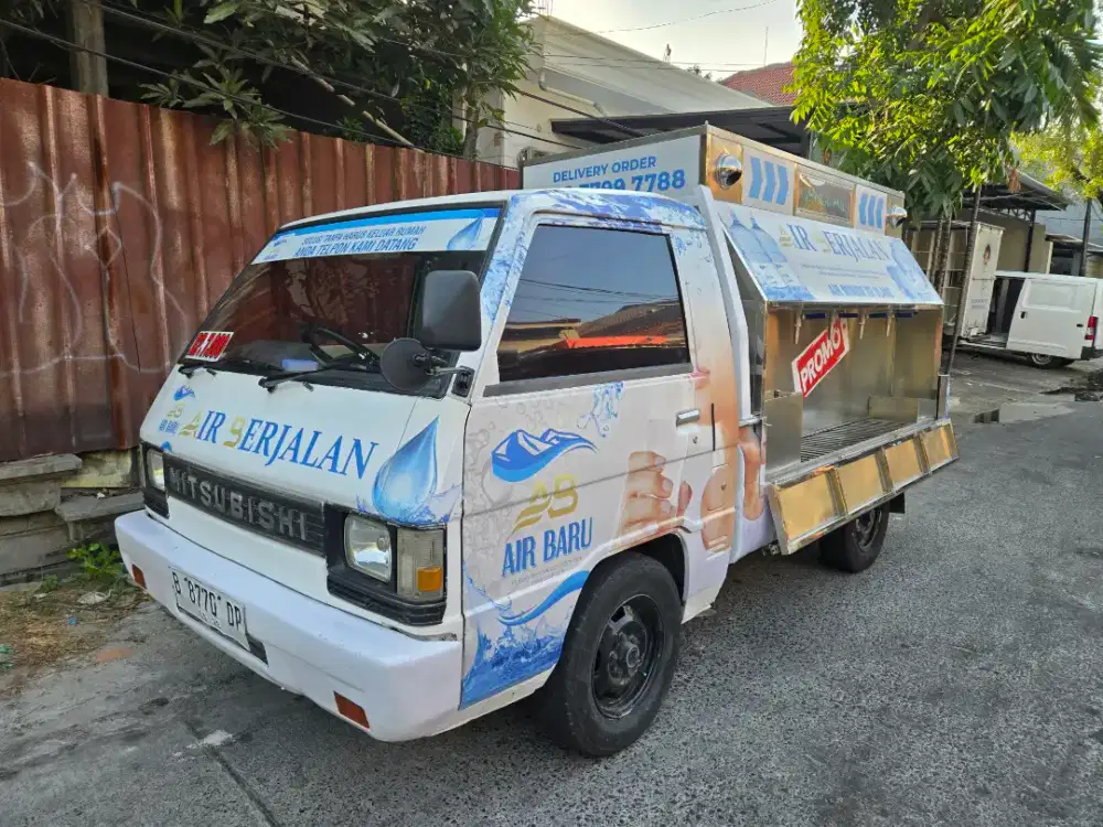 DEPOT AIR MINUM ISI ULANG BERJALAN