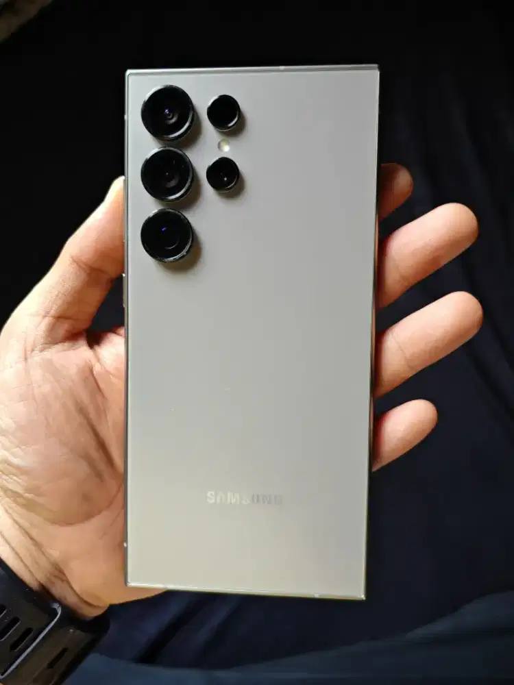 Samsung S24 ultra 12/256