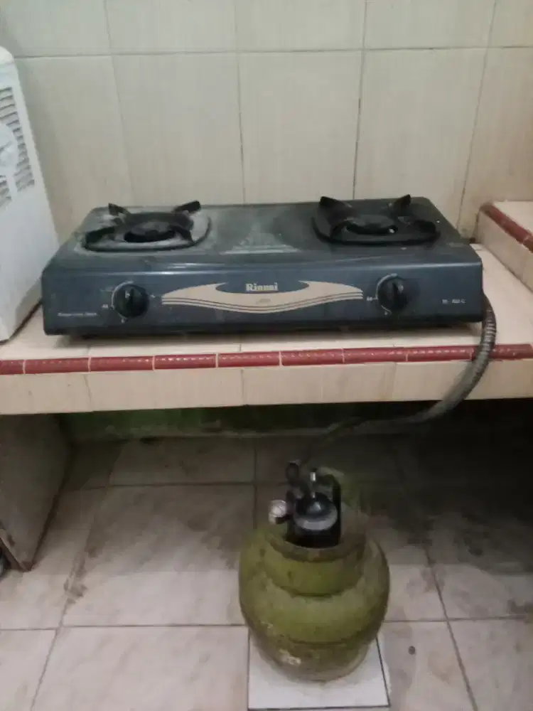 KOMPOR GAS 2 TUNGKU RINNAI