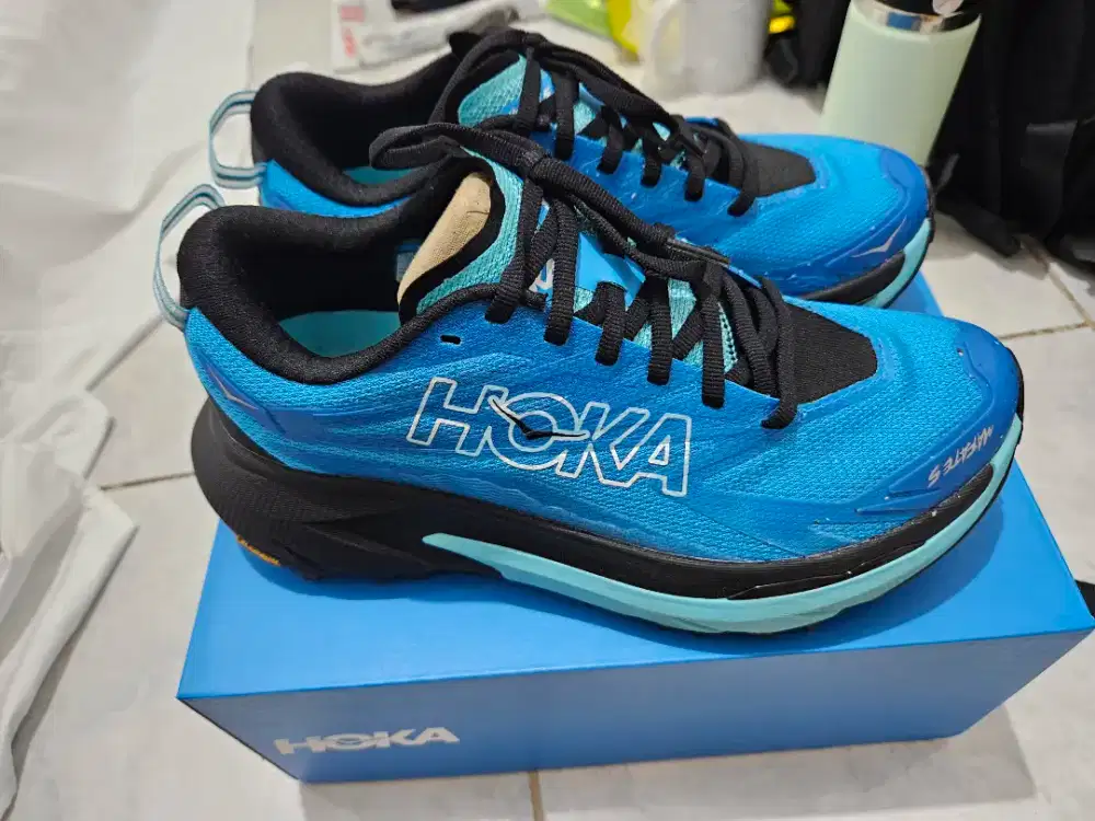 Sepatu Hoka Mafate 5