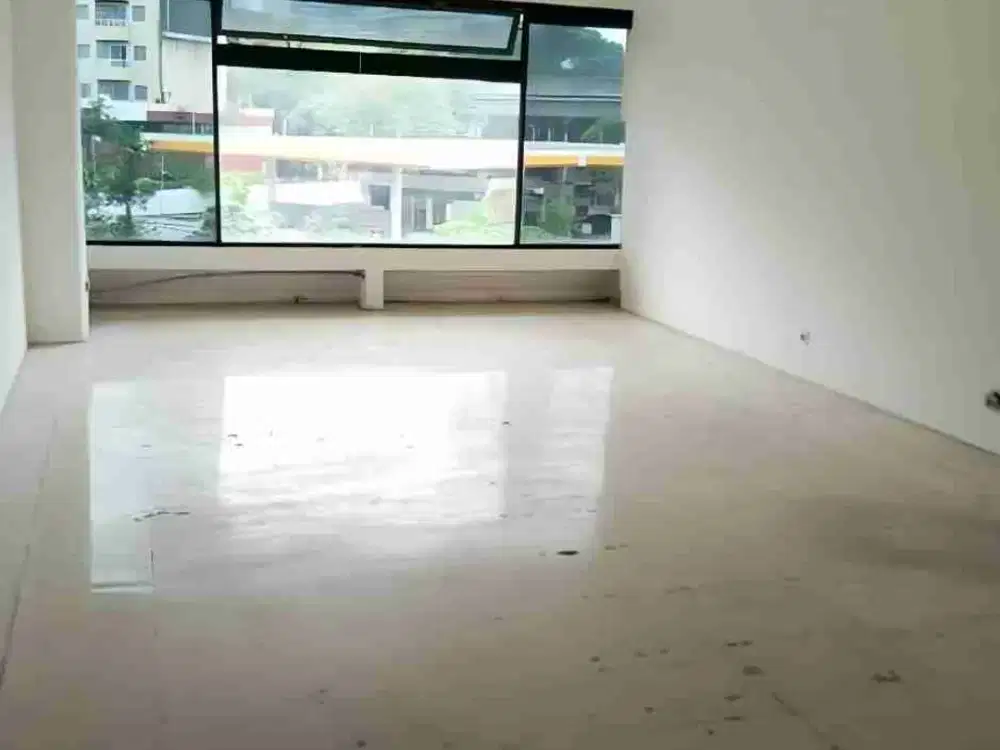 Sewa Office Space Luas 80m² di Kawasan Bisnis Kemang