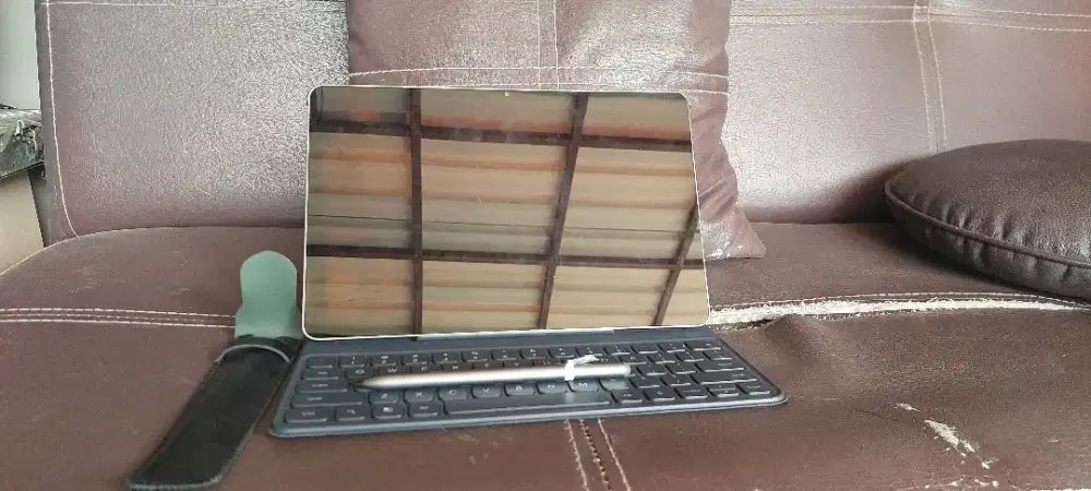 Honor ipad 10 smart Bluetooth keyboard