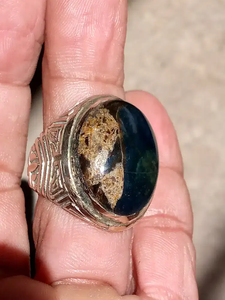 Batu cincin blue opal sukabumi serat emas jumbo  size 23x19x5 ring 8