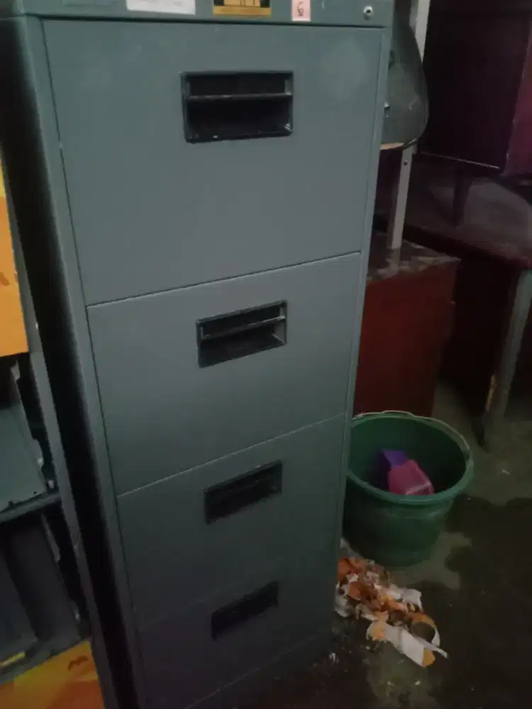Filling cabinet,lari rak