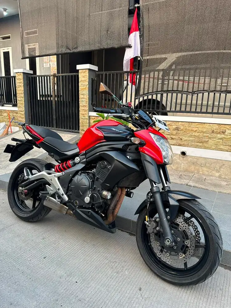 ER 6N 2012 Merah