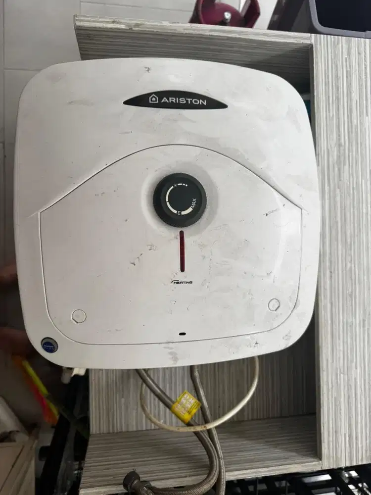 Ariston Water Heater