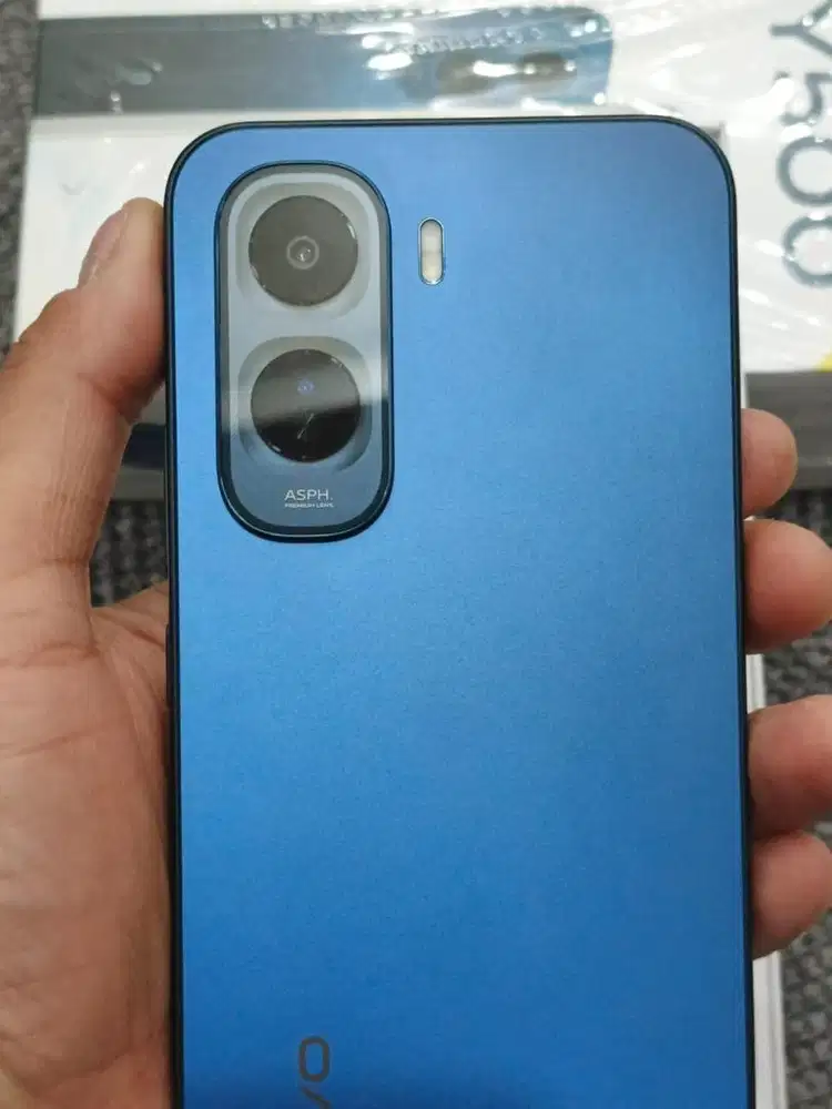 VIVO Y500 6/128GB