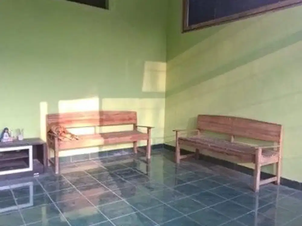 Ruko 3 Lantai Lokasi Strategis di Mulunngan - Sleman , Cocok Untuk Usaha