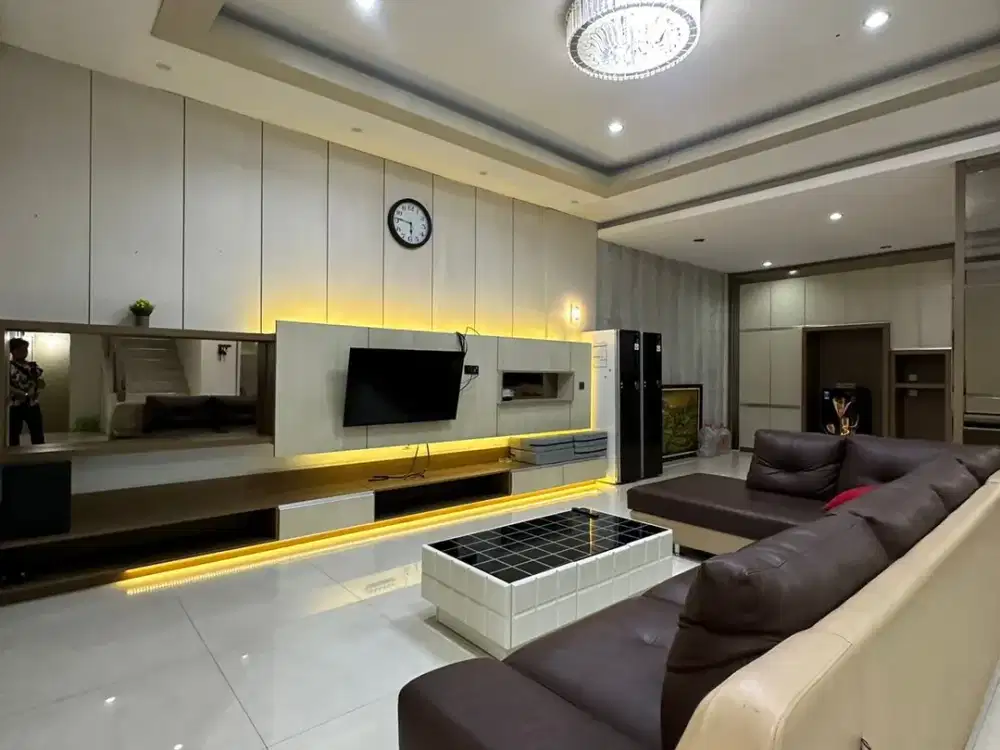 Villa di Komplek Cemara Kuta