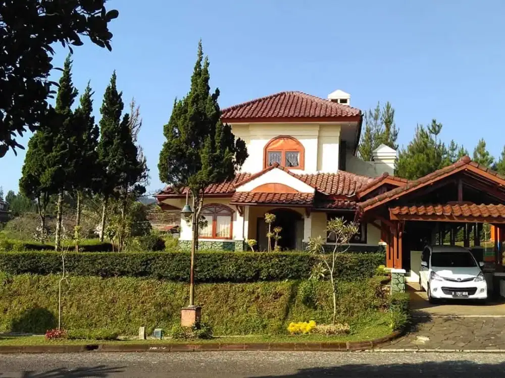 Termurah Villa 2 Lantai di Ciater Highland Resort Subang Sekitar Area Wisata Udara Sejuk dan Bersih