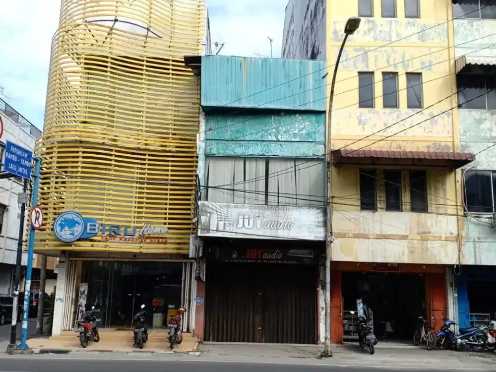 Ruko di Jalan Asia ( Simpang Indragiri )