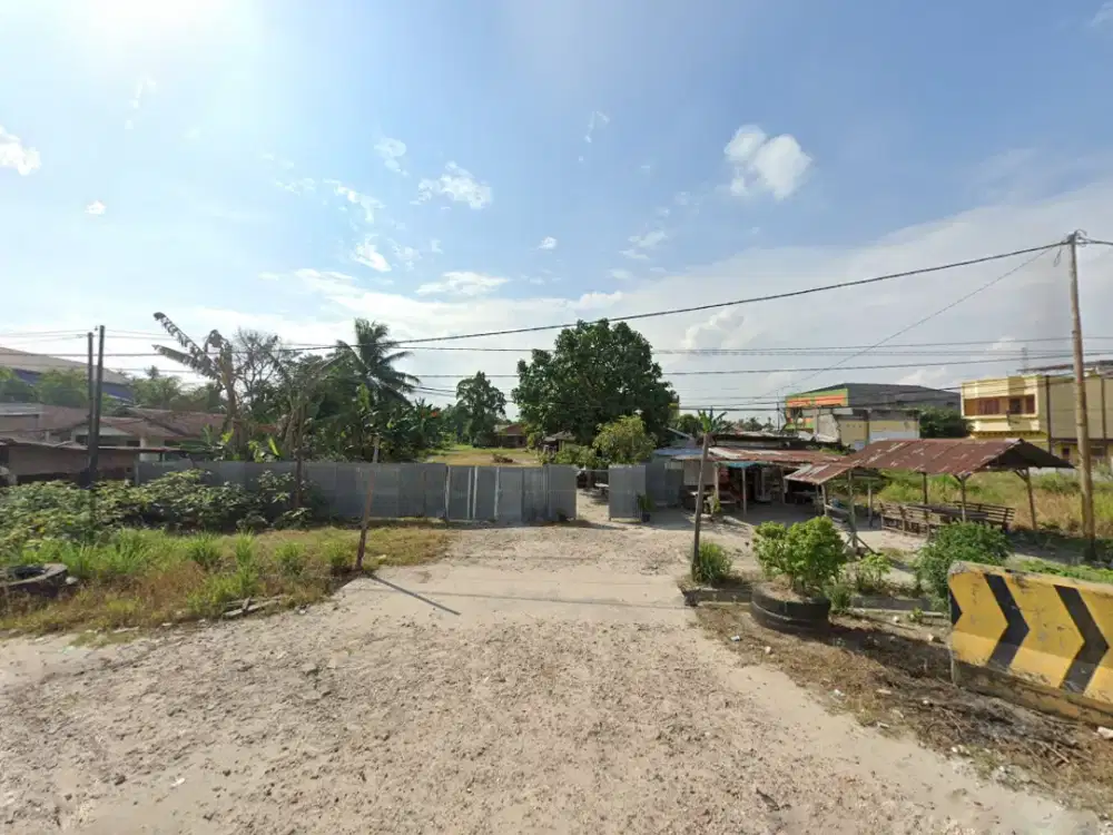 Tanah dan Bangunan Jalan Soekarno Hatta ( Lintas Duri - Dumai / Riau )