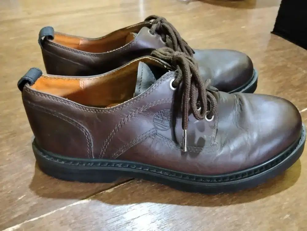 Jual sepatu kulit Timberland