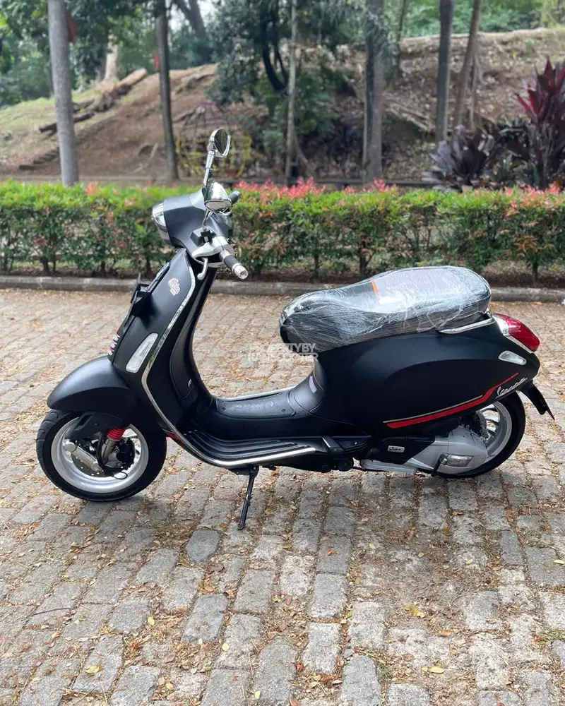 VESPA SPRINT 150 iGET 2016 TERMURAH