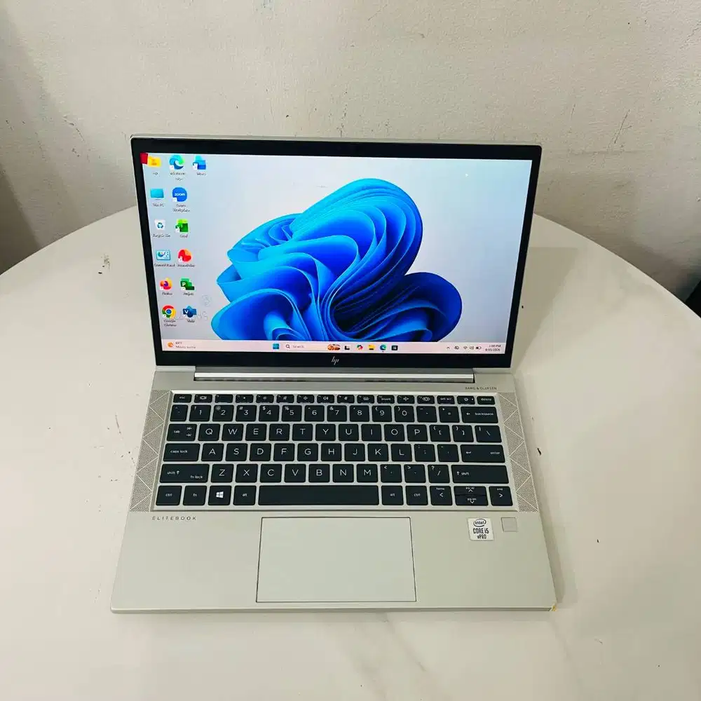 HP ELITEBOOK 830 G7 i5 gen 10  Ram 8Gb  SSD 256Gb *EC