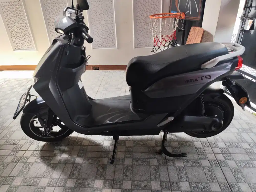 Motor listrik Yadea T9
