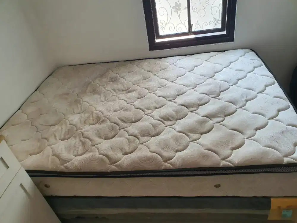 DIJUAL SPRINGBED COMFORTA SUPERFIT UK 160X200