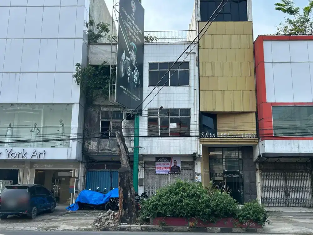 Ruko di Jalan Serdang ( HM Yamin - Dekat New York Art )