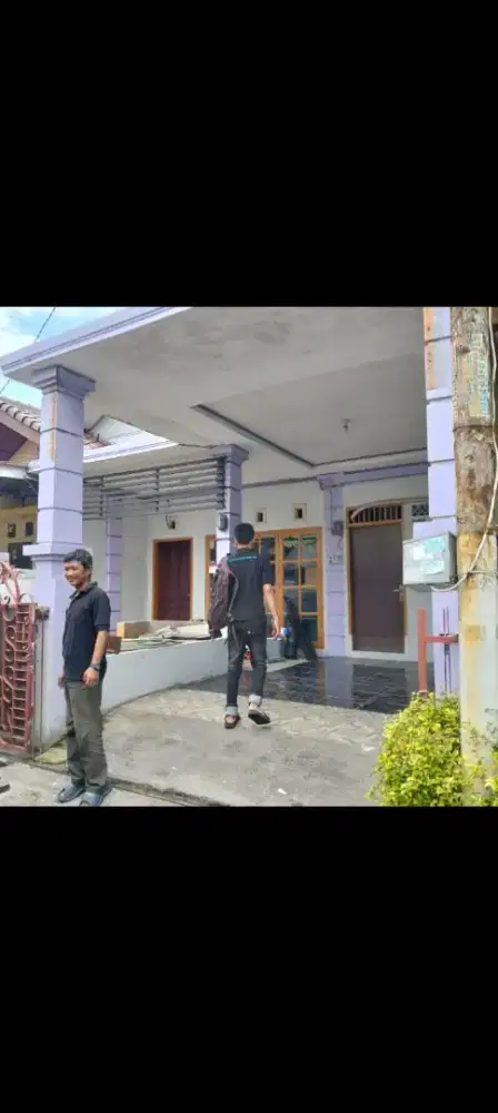 Dijual rumah dekat mall pondok gede