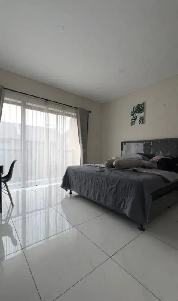 Disewakan rumah cantik semi furnish di Taru Kota Baru Parahyangan Bdg