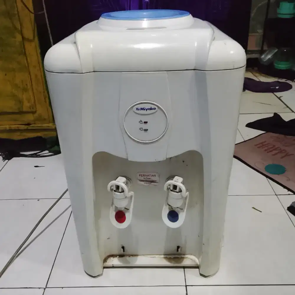 Dispenser MIYAKO panas dan biasa
