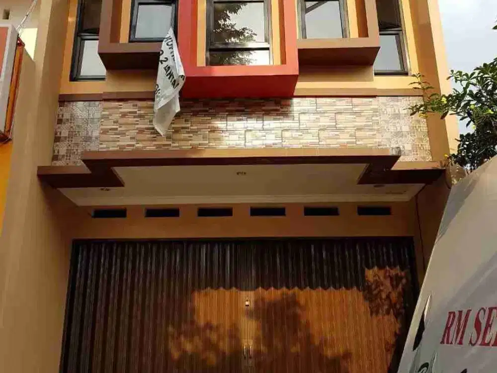 DISEWAKAN RUKO STRATEGIS KAWASAN PEMUKIMAN SUKMAJAYA DEPOK, JAWA BARAT
